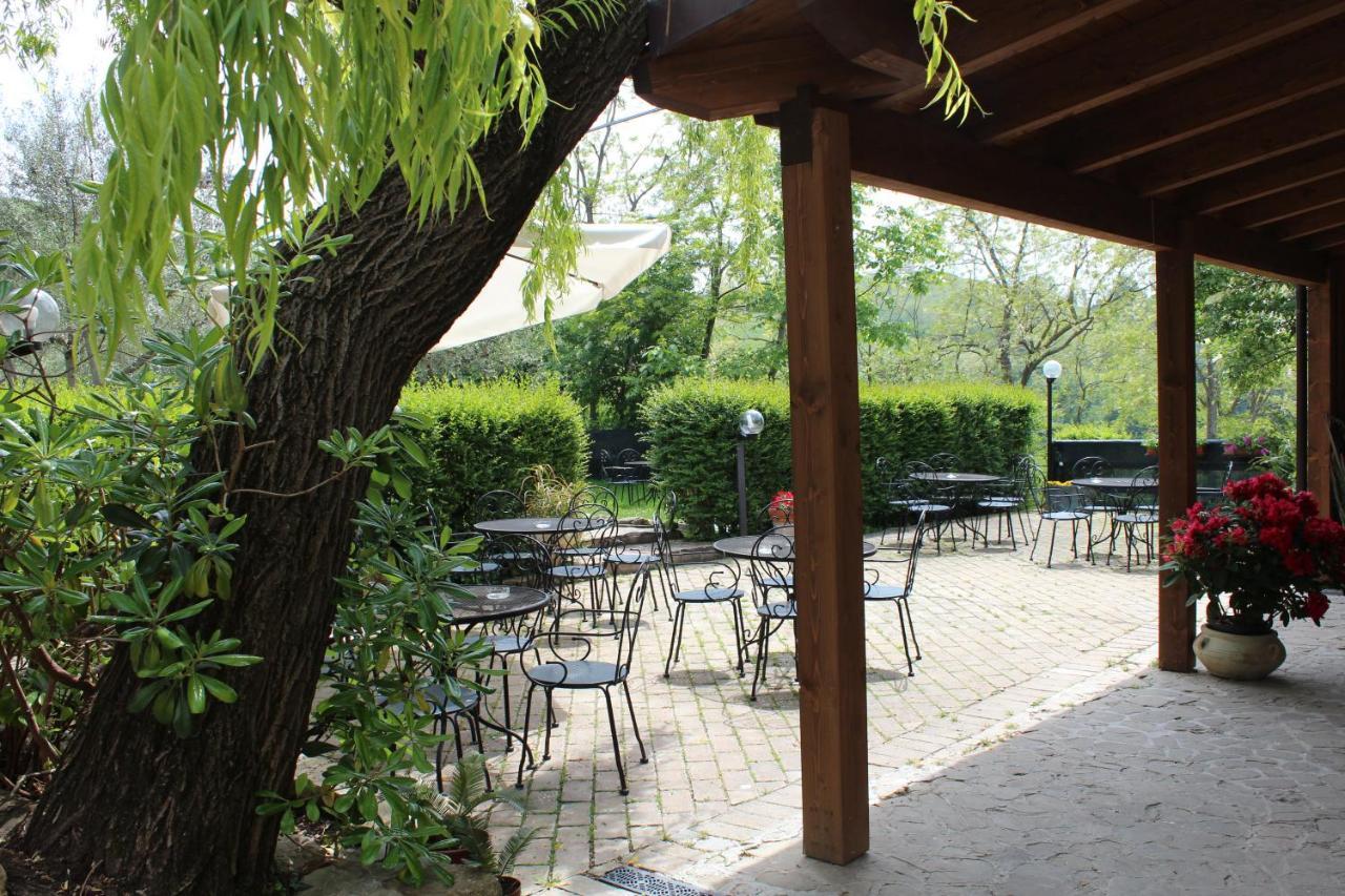 Villa Agriturismo La Solagna Montebello di Bertona Exterior foto